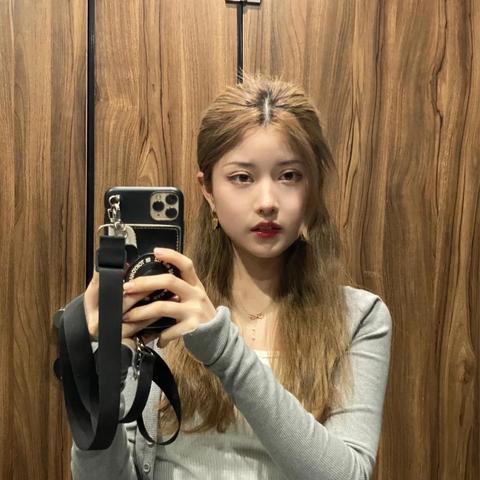 (整容液事件详细讲解)整容液2后续：揭秘最新科技与美妆行业的未来趋势与影响