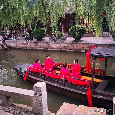 香港四不像图正版资料大全|探索古镇风情与美食之旅_MP.3.532